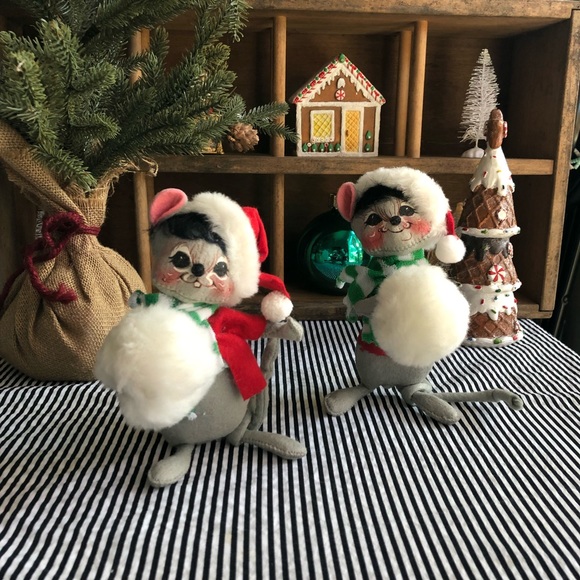 Two Vintage Annalee Mice W/Snowball - Picture 3 of 9